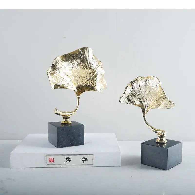 

Golden Ginkgo Leaf Alloy Sculpture Marble Base Crafts Ornaments Room Aesthetics Decor Desk Decoration Artwork Ginkgo Leaf Statue