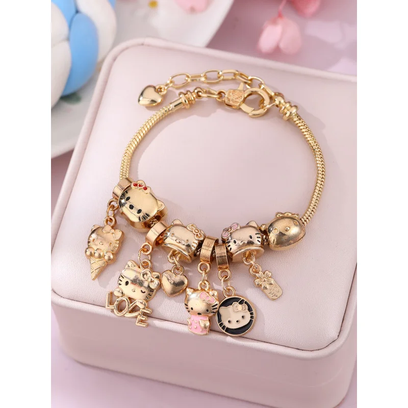 سوار "كيتي لوف" الذهبي – تشكيلة التعليقات اللطيفة