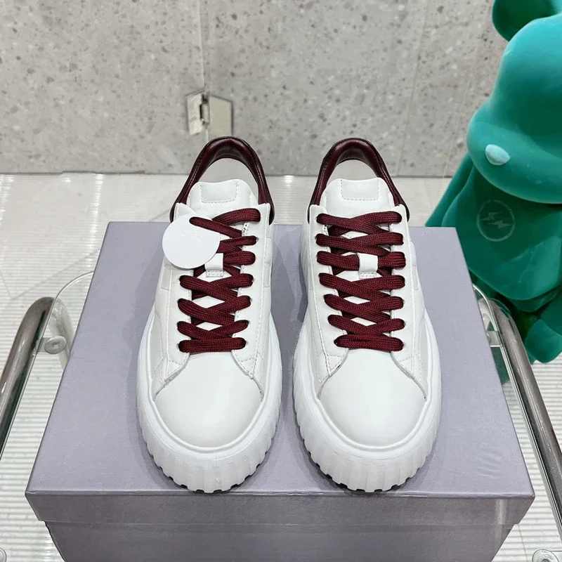 

Cowhide Flat Sole Women's Shoe sneakers Genuine leather Platform 6CM