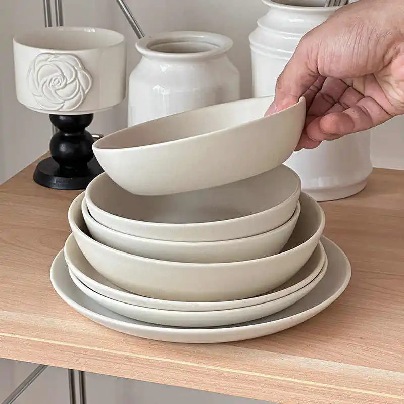 Beige Ceramic Fruit Salad Bowl Solid Colour Simple Deep Tray Home Spaghetti Plate Fruit Dish Tableware