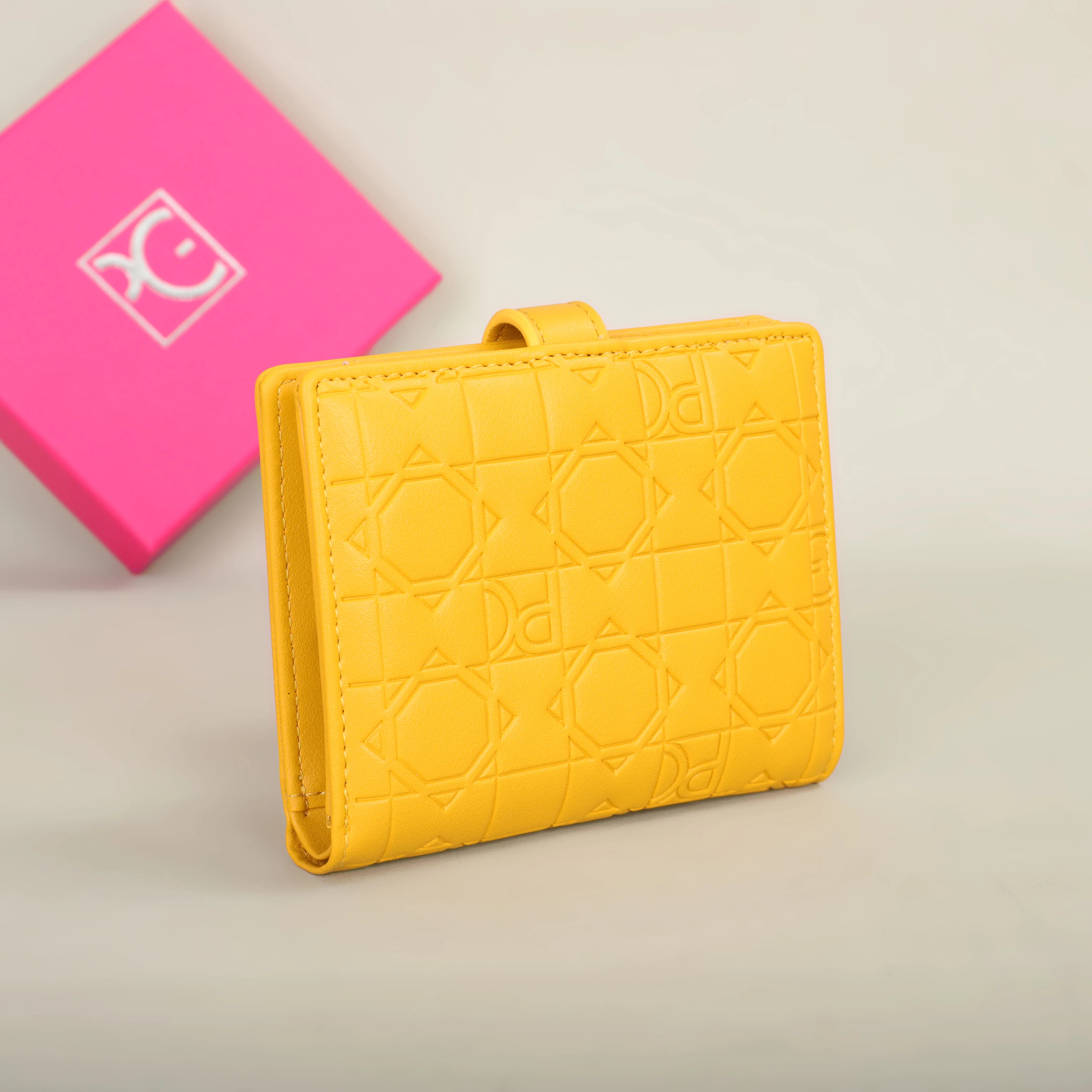 Portable retro PU wallet view