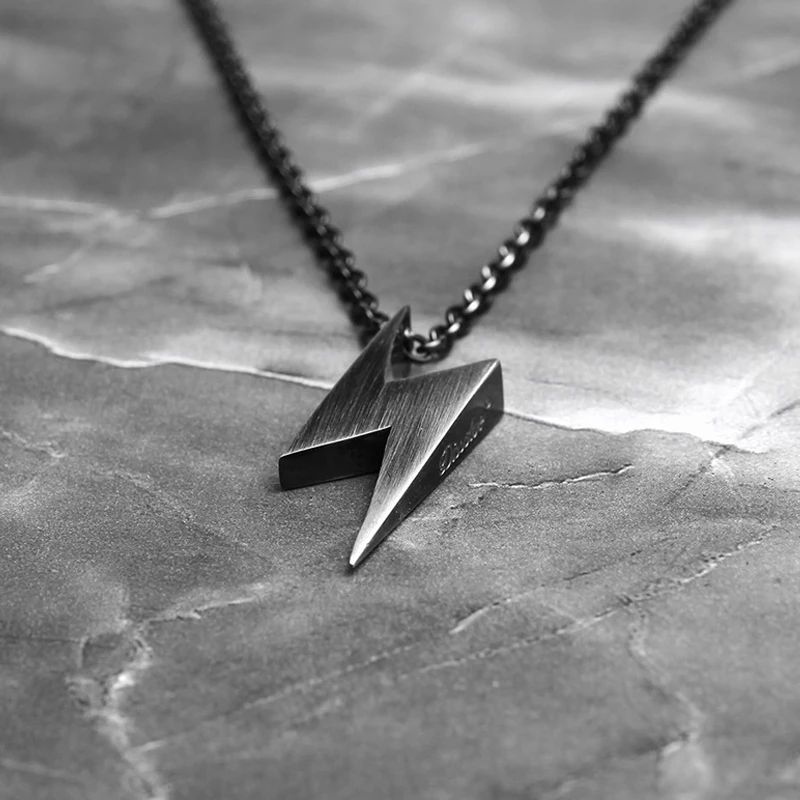 

Lightning Shaped Z Pendant Necklace For Women Charm Male Collar Jewelry Accessory