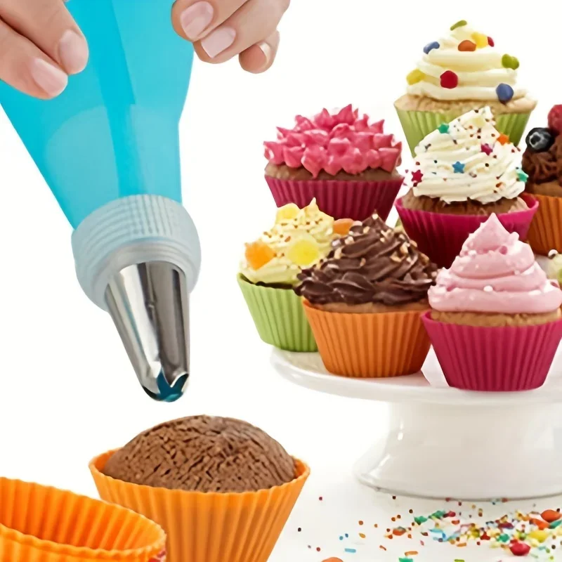Cake Decorating Nozzle Baking Kit 32 Unique Piping Tips Couplers Flower Nails DIY Cake Set Bakers Kitchen Gadgets 38PCS