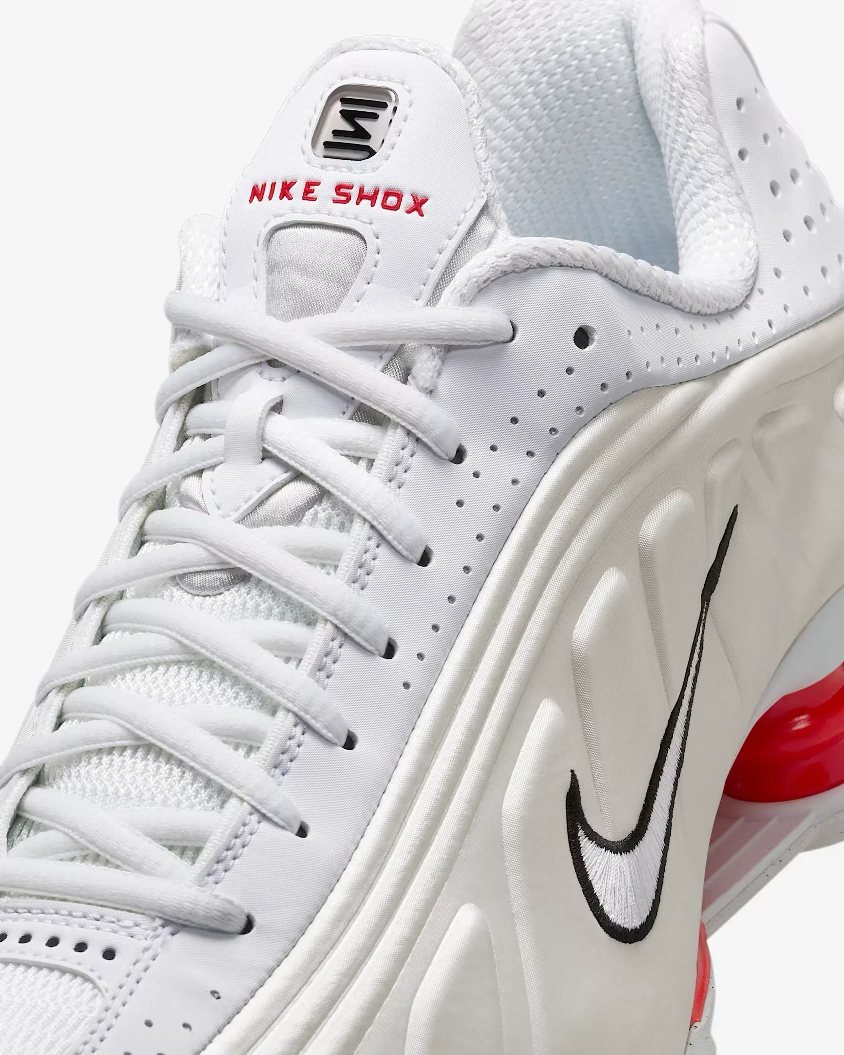 Nike Shox R4 Construction