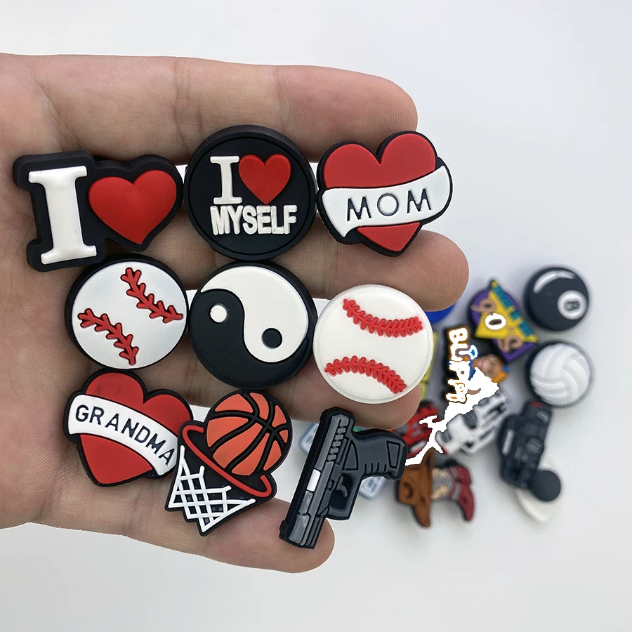 

Soft PVC Rubber Shoe Charms Football Car Sports Croc Pins for Boys Gilrs Men Women Party Gifts Drop Shipping