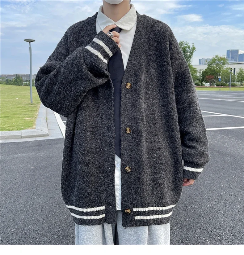 2024 herbst Winter Faul Mode High-end-Strickjacke Temperament V-ausschnitt Trendy Casual Vielseitig Lose männer Lange Ärmeln pullover – Detail 8