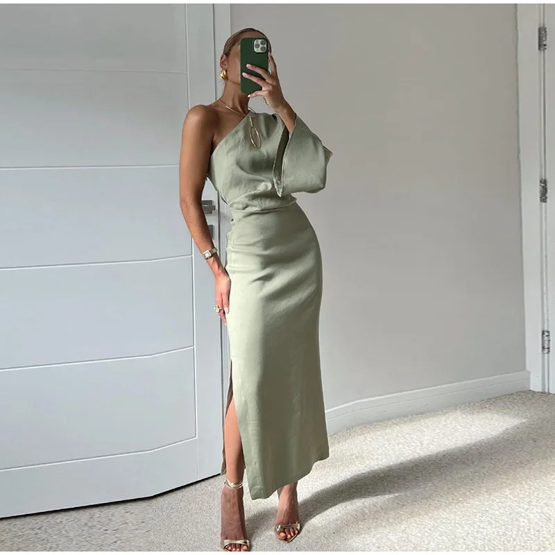 

Female Fashion Casual Pleated Sudress Sexy Single Shoulder Long Sleeve Dresses for Women 2023 Summer Solid Side Slit Robe