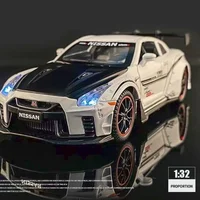 1:32 NISSAN GTR R34 R35 Alloy Sports Car Model Diecast Metal Vehicles Racing Car Model Sound and Light Collection Kids Toy Gift 2