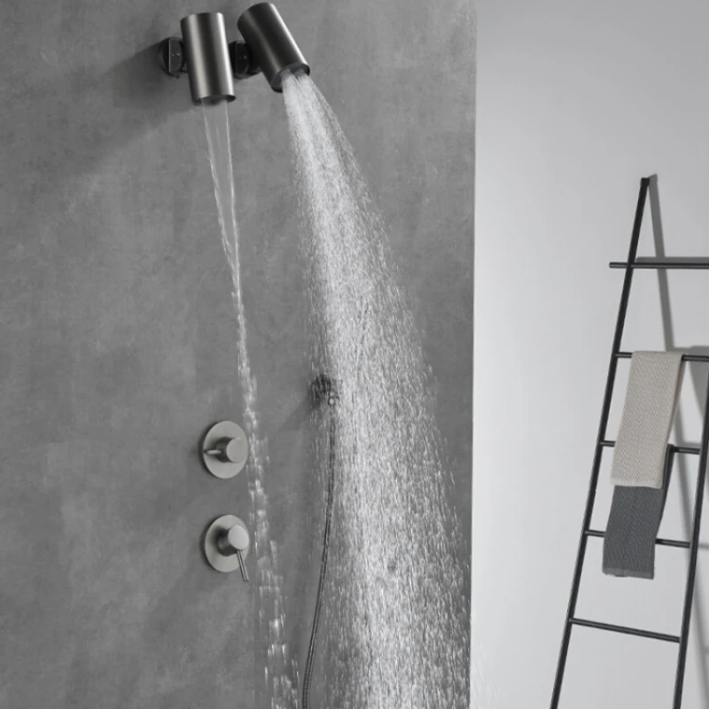 

Cold and hot wall mounted concealed shower set for household use, separate type