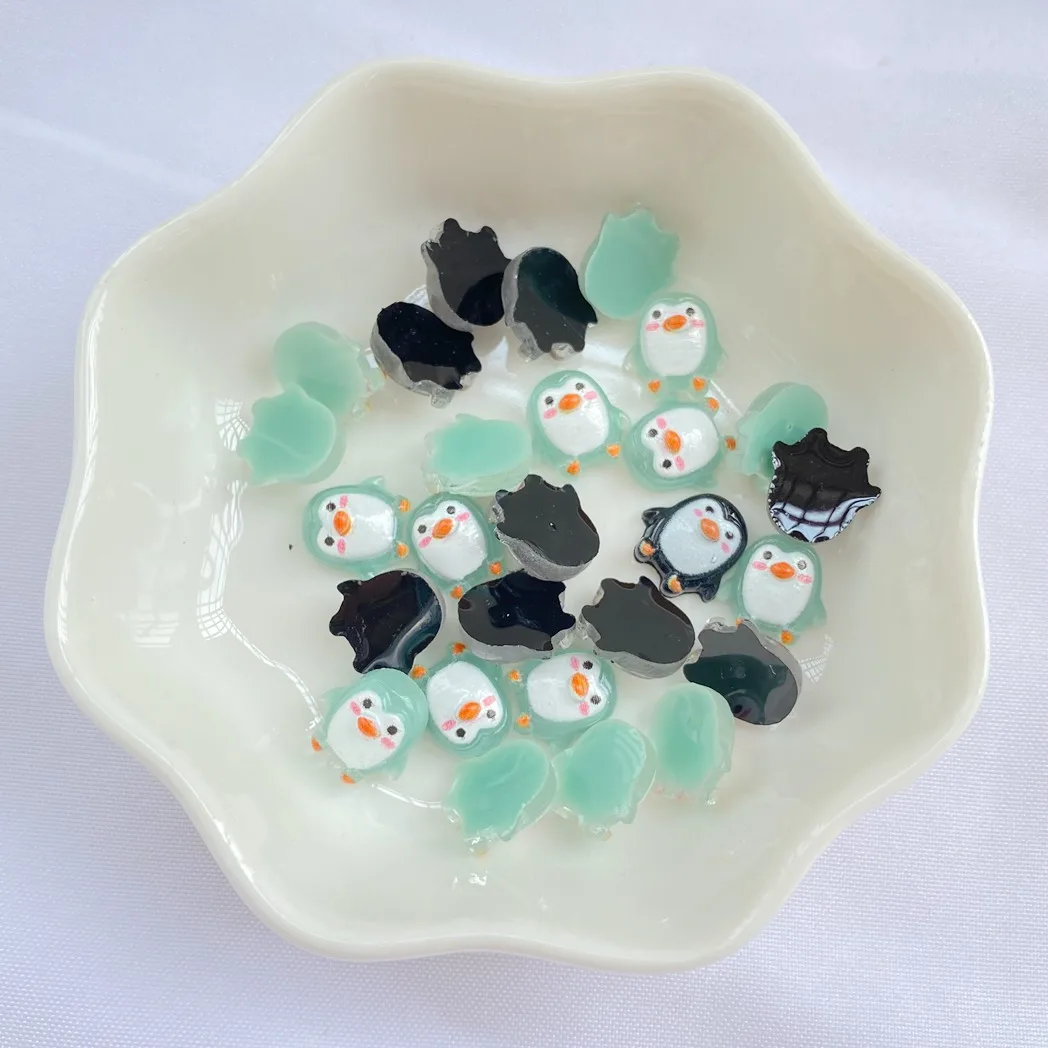 Cute Resin Mini Penguin Kawaii Girl Heart Decorative Accessories 50Pcs Nail Decoration