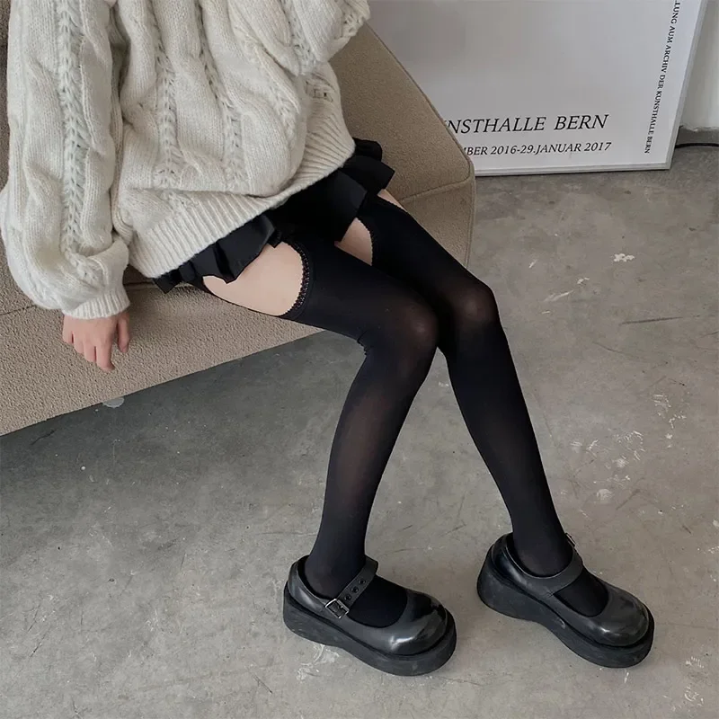 Weiße sexy Damenstrümpfe mit Gürtel, Hosenträger, breitbandige Strumpfhosen, Lolita-Oberschenkelstrümpfe mit Strumpfbändern, Overknee-Socken – Detail 4