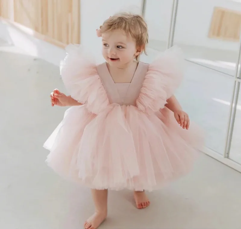 

Flower Girl Dresses Pink Tulle Puffy Skirt With Bow Puff Sleeve For Wedding Birthday Party First Communion Gowns