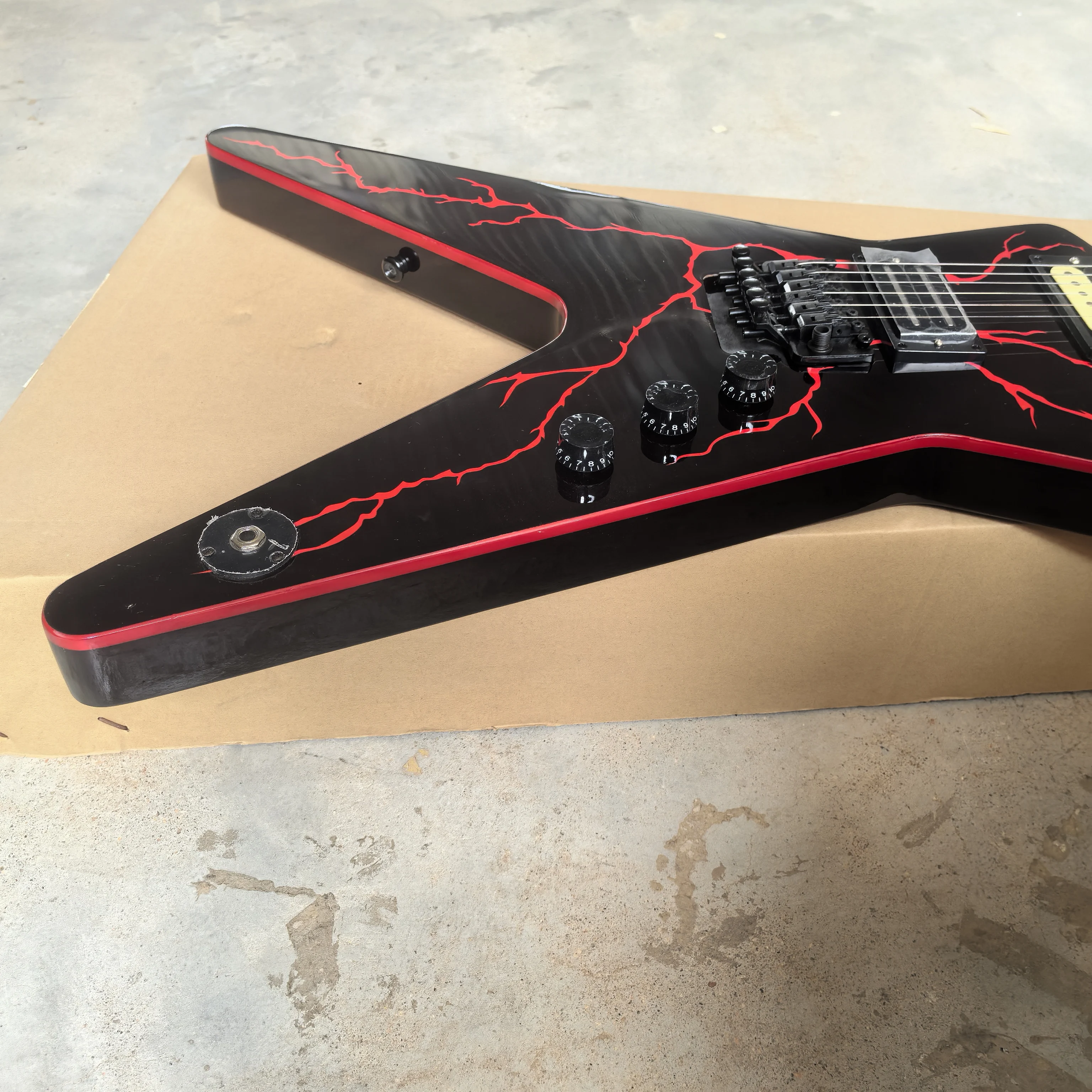 エレキギター ブラック ソリッドボディ Amazon | Schecter 6弦ソリッドボディエレキギター エイジド