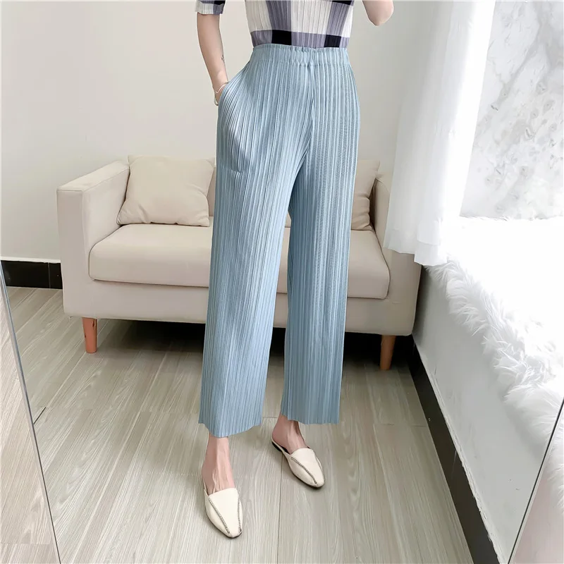 Summer New Casual Pants Simple Loose Comfortable Stretch Pleated Straight Nine Pants Women's Lightweight Fabric 90/95 Cm