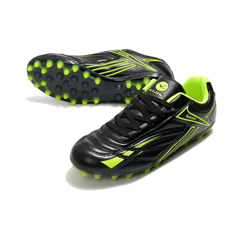 Football Shoes Society Ultralight Men Field Football Soccer Shoes Comfortable TF/FG Boy Studded Sneaker Original Boots