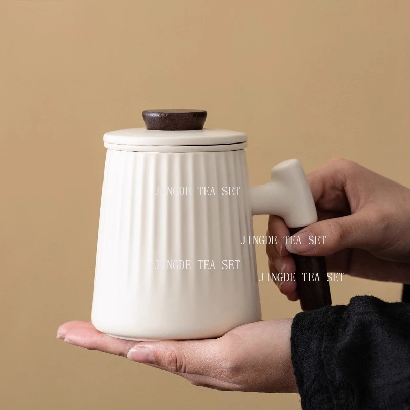 Ceramic Tea Separation Office Cup with Lid Personal Mug Office Tea Filter Teacup Drinking Utensils Tea Ceremony Accessories