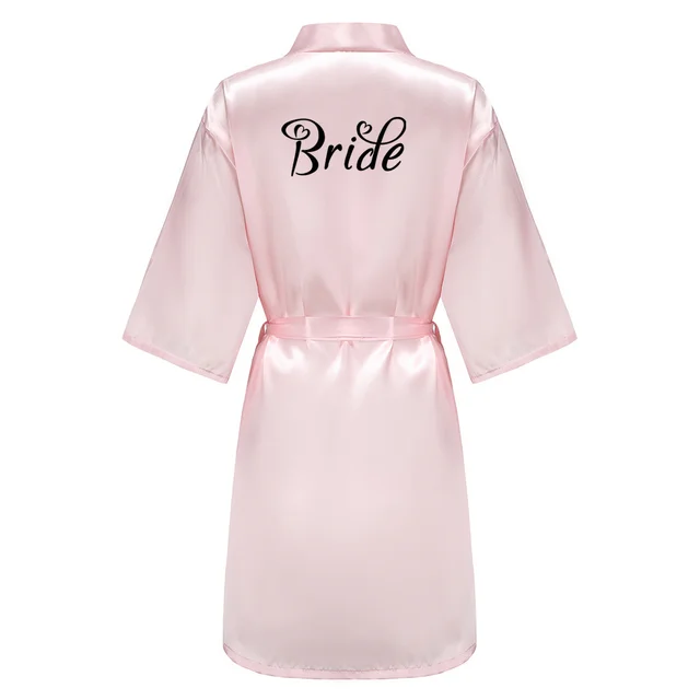 New Bride Bridesmaid Robe With Black Letters Mother Sister of the Bride Wedding Gift Bathrobe Kimono Satin Robes SP005 As the Photo Show