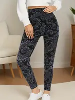 CUHAKCI Plus Size Super Elastic Fashion Tight Pants Black Bottom Flower Vine Comfortable Fashion Women's Tight Sports Pants - Image 5