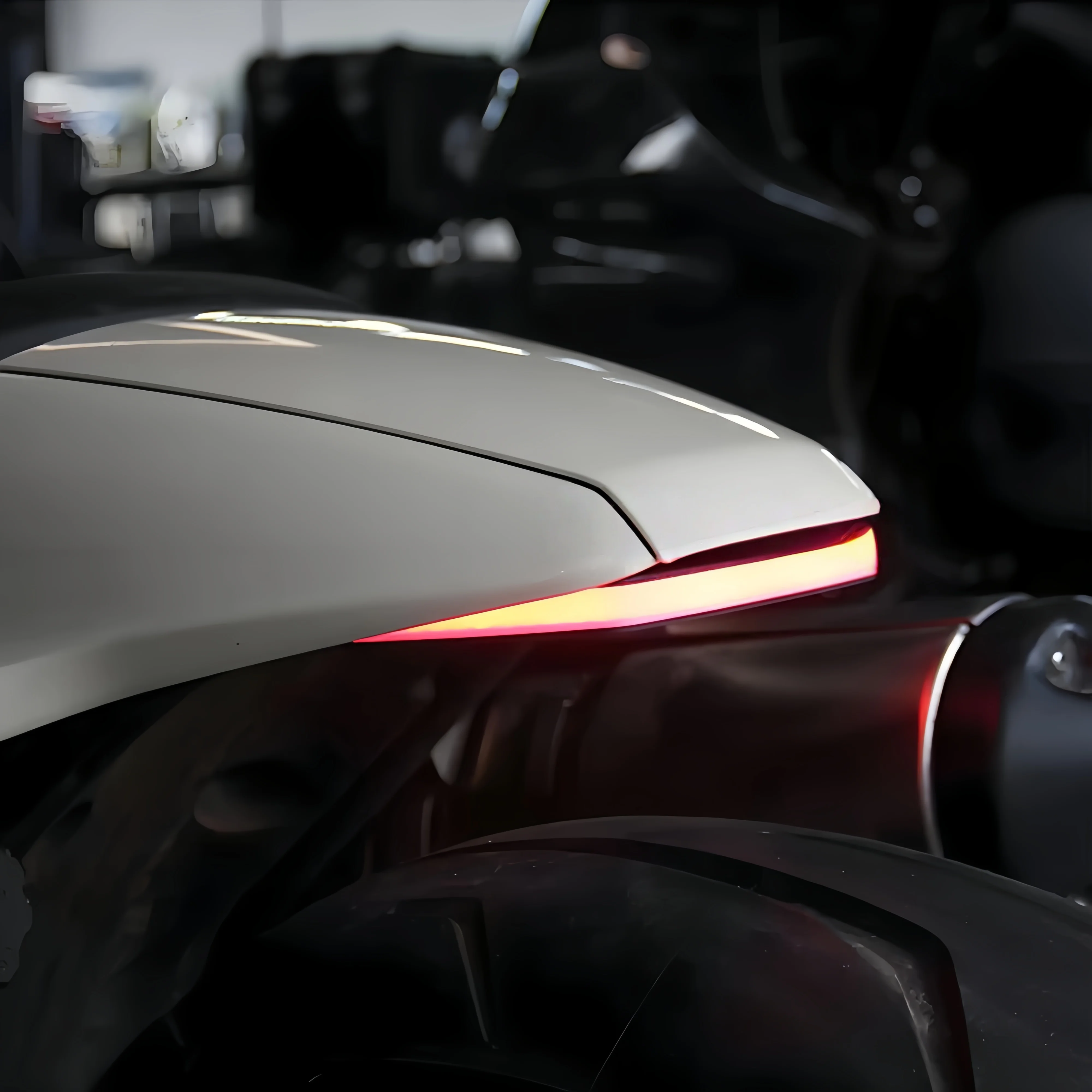 새로운 LED 펜더 제거기 일체형 테일 라이트 오토바이 액세서리 (스포츠스터 S 1250 RH1250S 2021 2022 2023 2024 2025년식 호환)