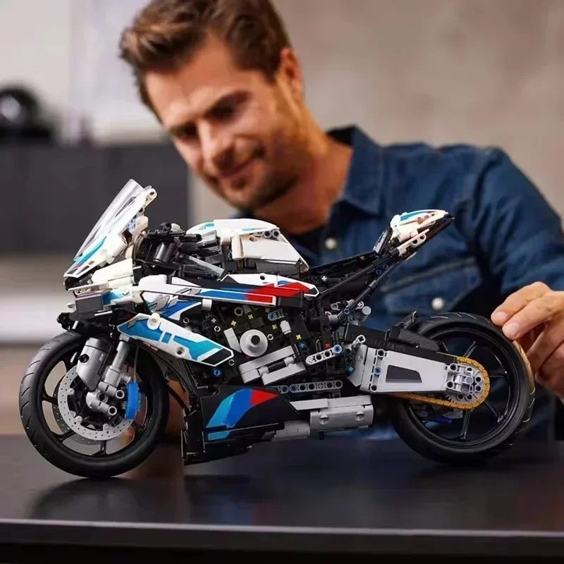 New 1920PCS Technical Super Speed Motorcycle MOC Building Block Compatible Motorbike Model Educational Vehicle Bricks Toy Gift