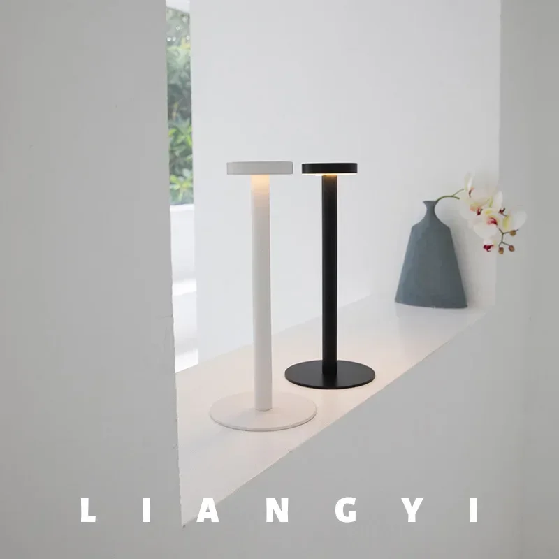 Modern Hotel Cordless Table Lamp Energy Saving Waterproof Ip54 Led Usb Rechargeable Lamps For Restaurant Bedroom Home Decor 2