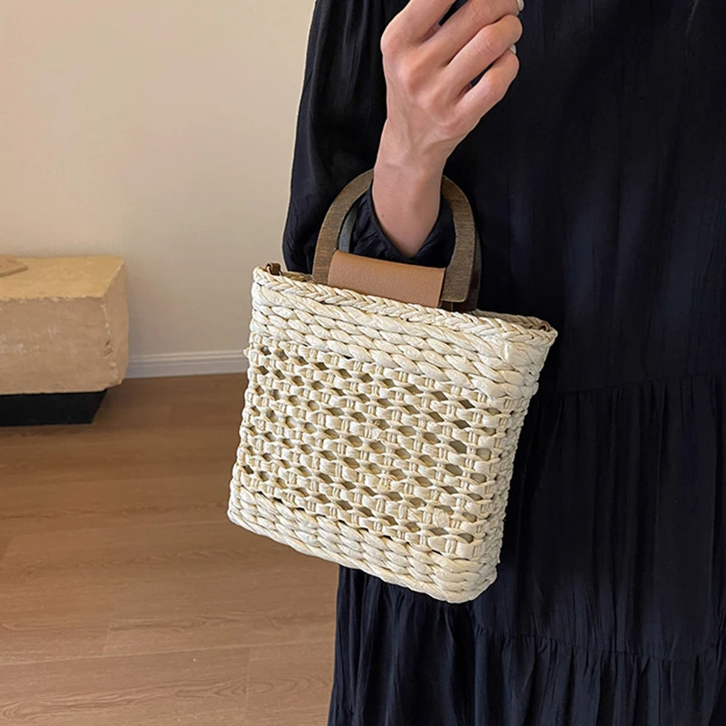 Straw Bags Summer Women Tote Bags Designer Handbags Purse Weave Drawstring Closure Wooden Handle Beach Shoulder Bag