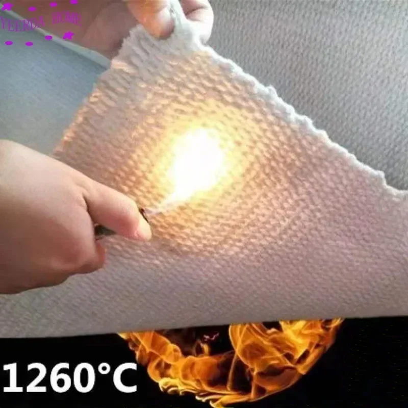 2mm Thick Ceramic Fiber Cloth Fireproof Blanket Resistant to High Temperature of 1260℃ for Welding Slag Heat Protection