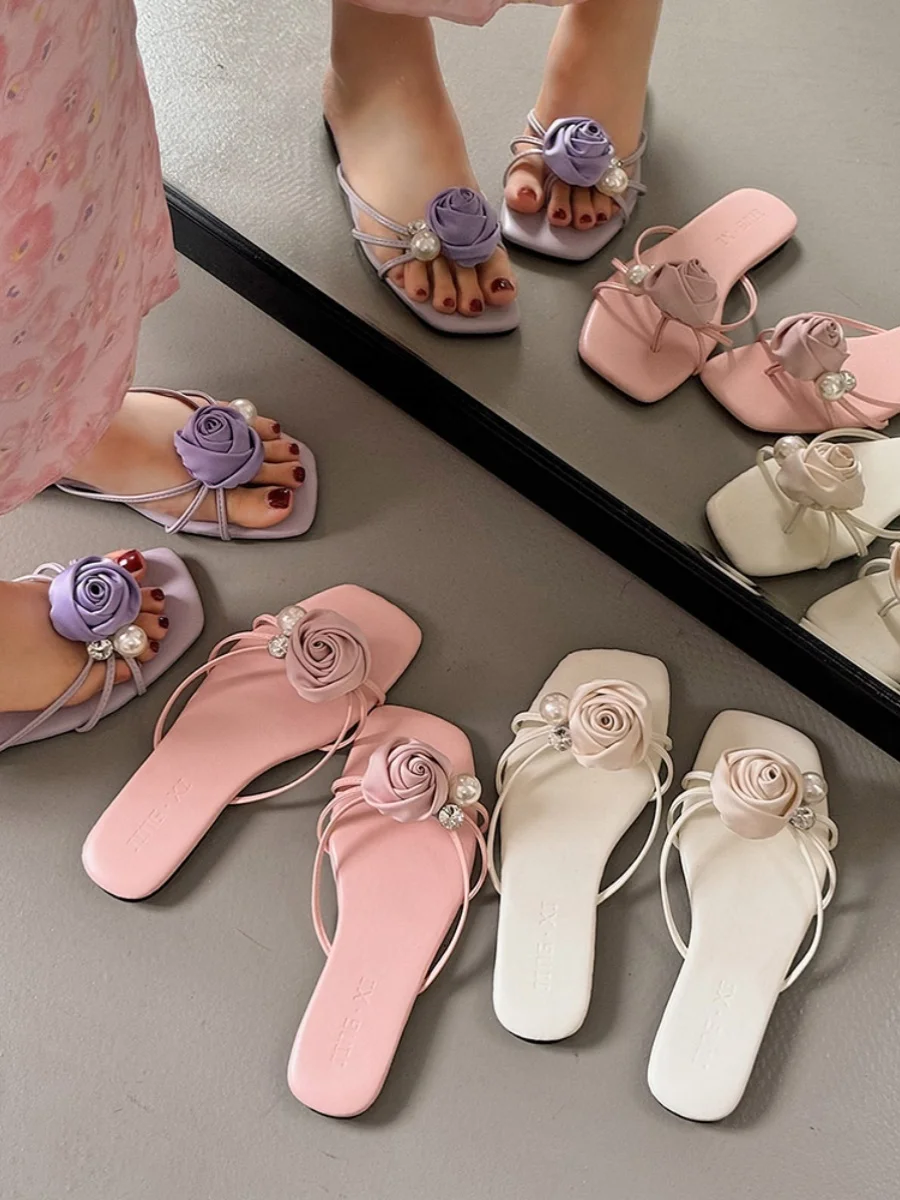 

Шлепанцы женские с цветами, резиновая обувь, плоская подошва, сланцы, Низкие Модные Гавайские, роскошные римские, из искусственной ткани, хлопковые, 2024