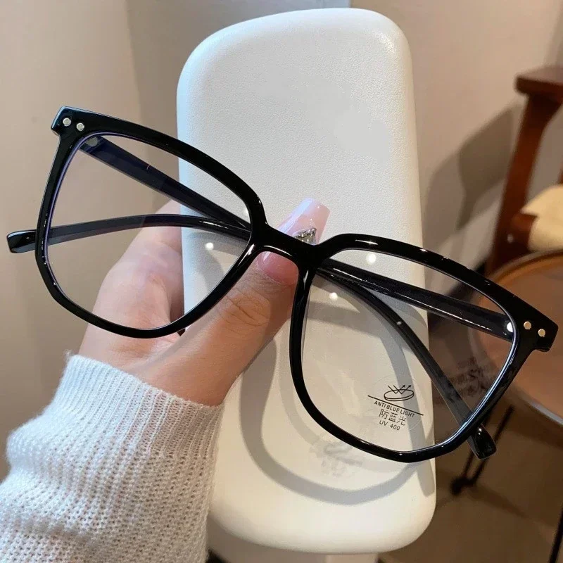 Anti Blue Light Presbyopia Eyeglasses Vintage Trend Oversized Square Hyperopia Eyewear Finished Prescription Reading Glasses 2