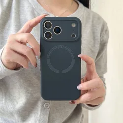 Liquid Silicone Magnetic Phone Case with Wireless Charging and Shockproof Protection - iPhone 12 Pro Max (GRAY)