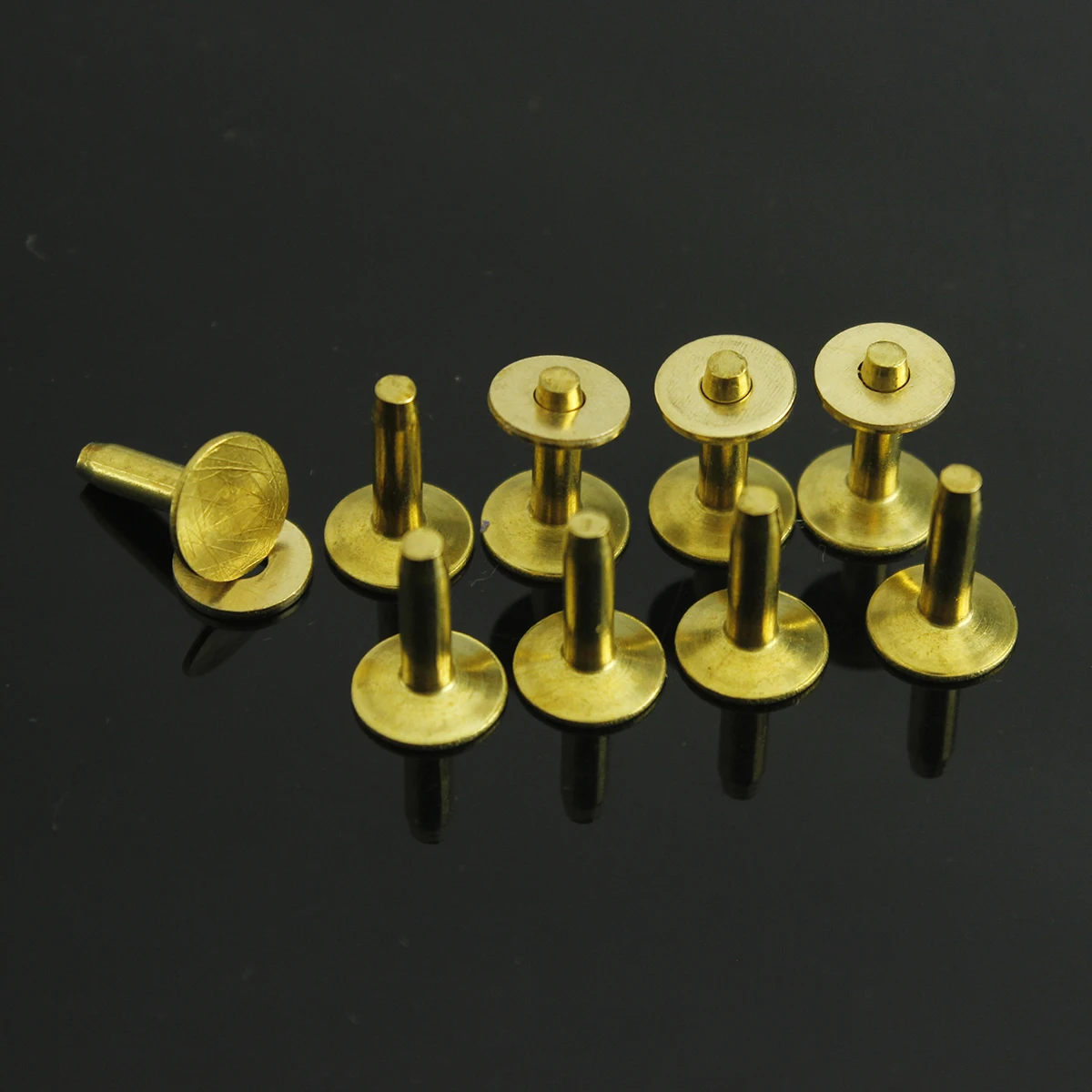 Buchi Cintura Rivetti In Pelle 7x8mm - 100 Set Tono Oro Per Borse E Cinture Rivetti Filettati - Foto 4