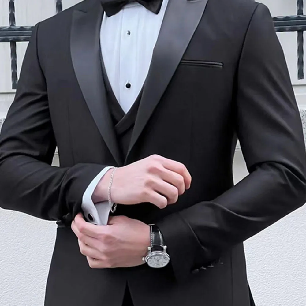 New Wedding Men Black Satin Peaked Lapel Suits Business Casual Formal Costume Homme Slim Fit 3 Pcs Set Jacket Vest Pants
