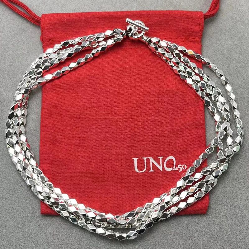 

2023 UNOde50 New European and American Hot Selling Fashion Creative Four Row Luxury Necklace Women's Romantic Jewelry Gift Bag