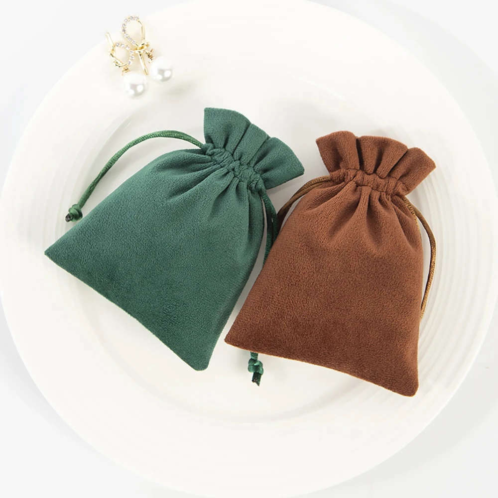 50pcs Velvet Anime Jewelry Organizer Small Gift Bags Drawstring Packaging Pouch For Women Rings Earrings keychain Wedding Favor