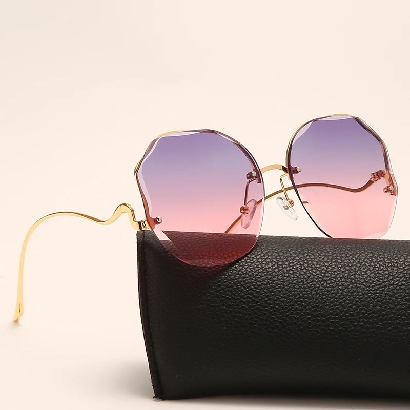 

Fashion Tea Gradient Sunglasses Round Shades Women Metal Curved Temples Sun Glasses Female UV400 Eyewear oculos de sol