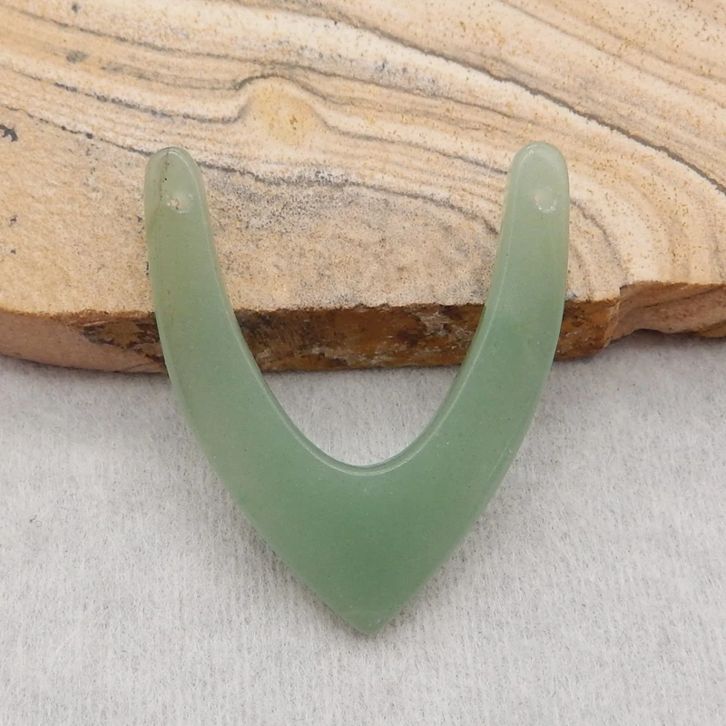 

Natural Stone Green Aventurine Pendant Jewelry Gift Gem Customized Gemstone Necklace Accessories 34x28x4mm 3g