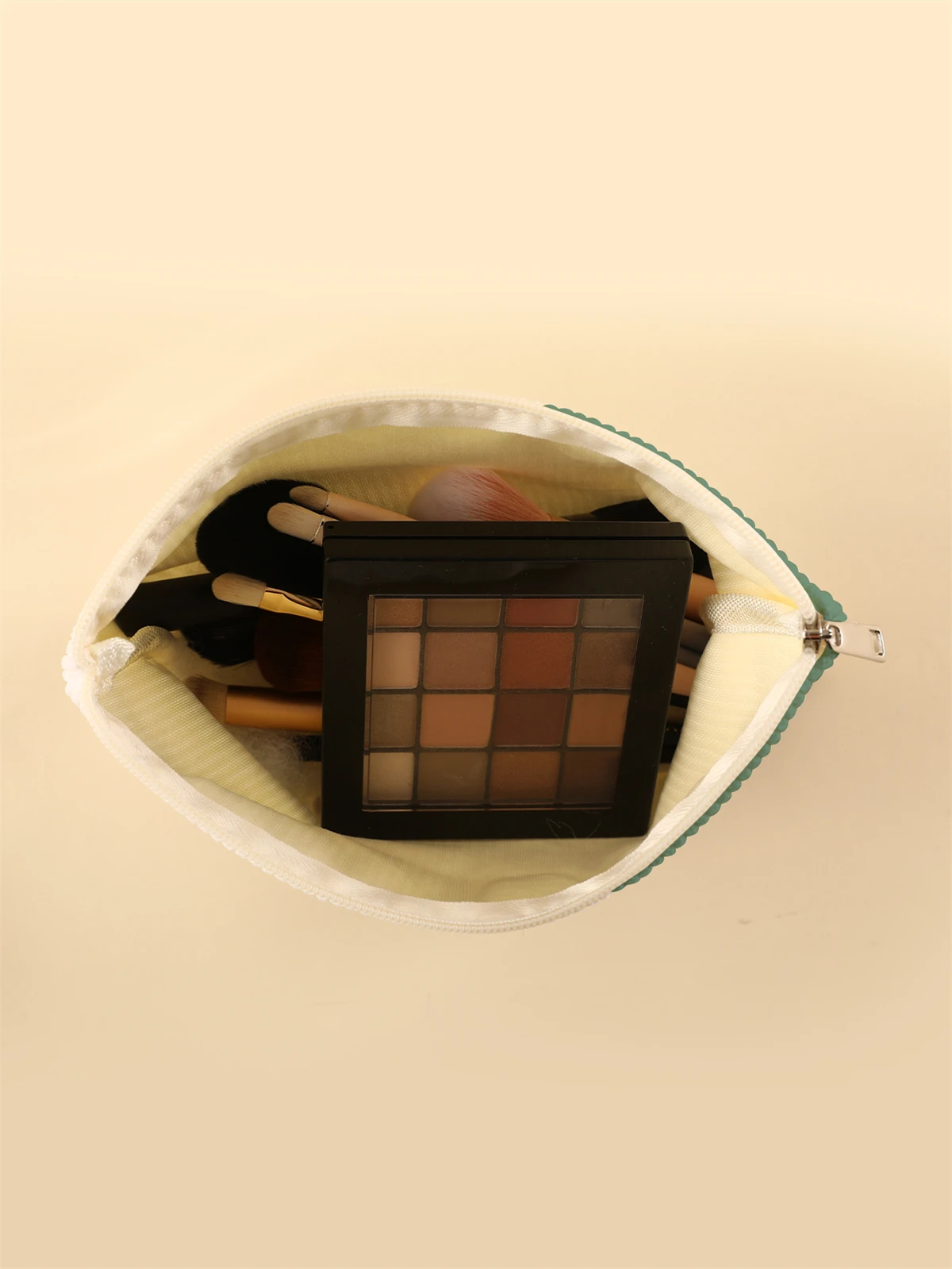 Women's Corduroy Travel Cosmetic Bag Portable Large Capacity Makeup Storage Organizer Zipper Clutch Purse Make up Bag