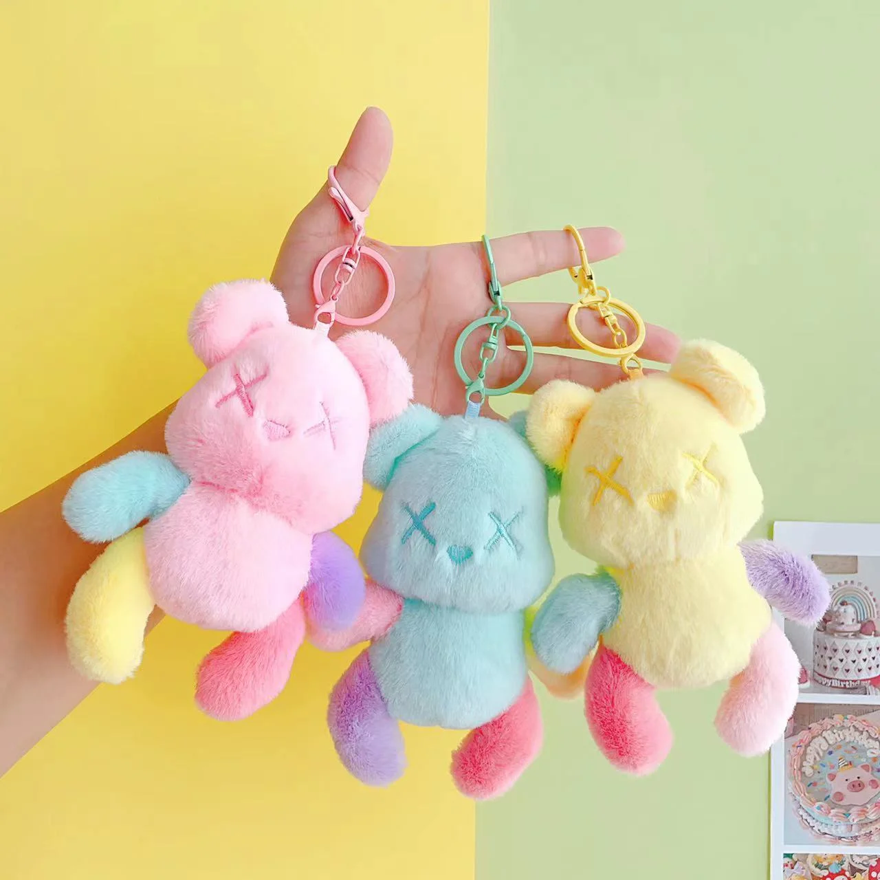 14cm 귀여운 도파민 곰 플러시 키 체인 Kawaii 다채로운 곰 키 체인 동물 열쇠 고리 자동차 키 액세서리 여자 여자 가방 펜던트