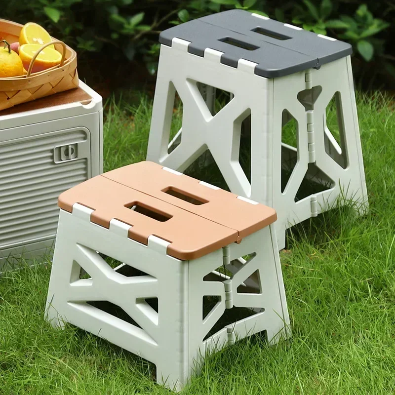 Tabouret pliant plastique polyvalent pour pêche - siège camping léger et pratique