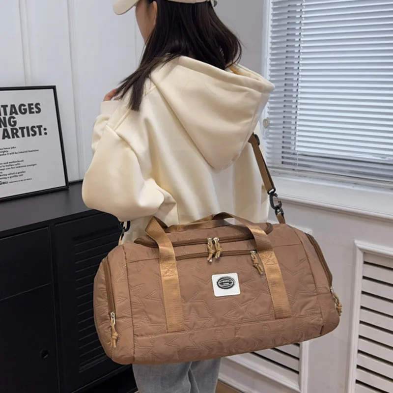 Travel Bag Large Capacity Accommodation Storage Bag Fitness Yoga Portable Business Travel Luggage Bag Dry and Wet Separation