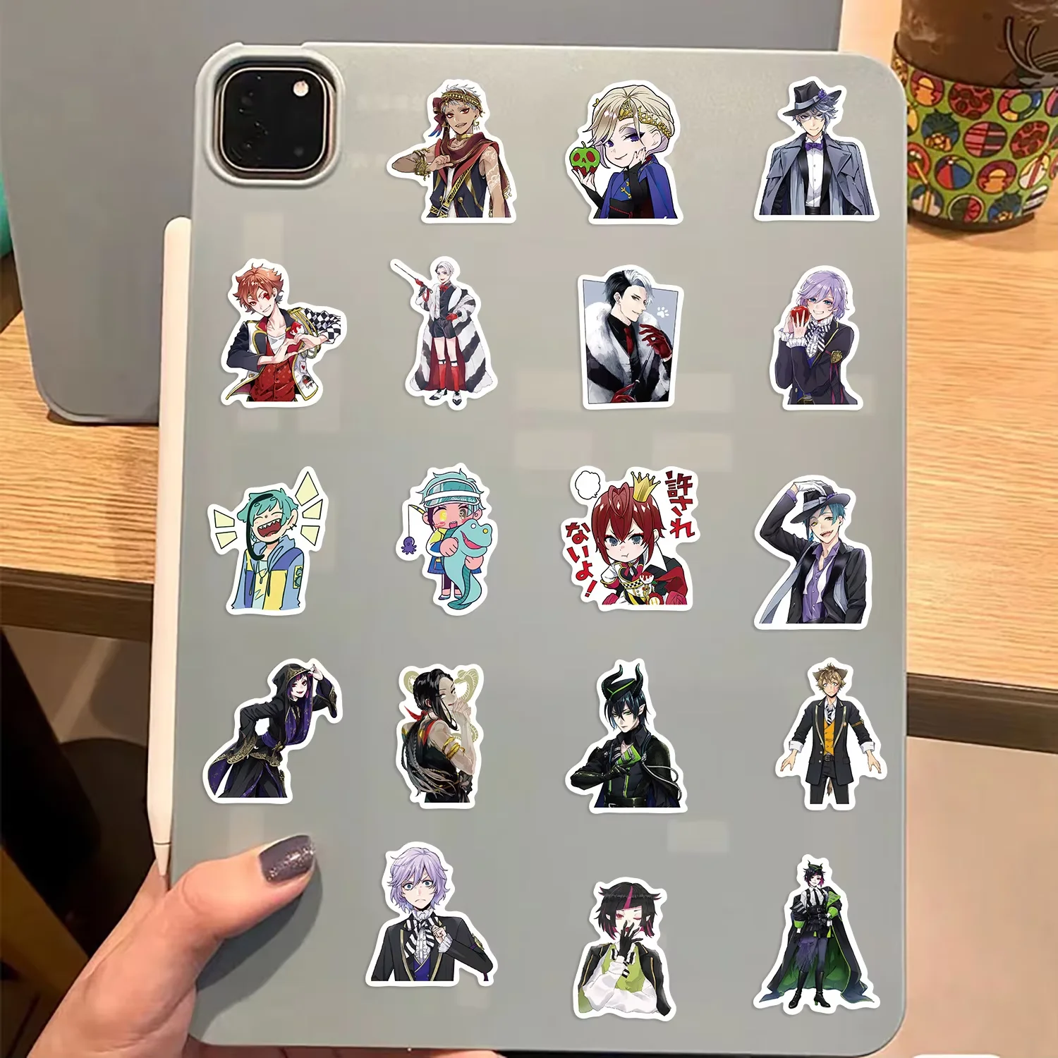 S558fb482aa1e4385a9abb04c42f0b341D - Twisted - Wonderland Merch