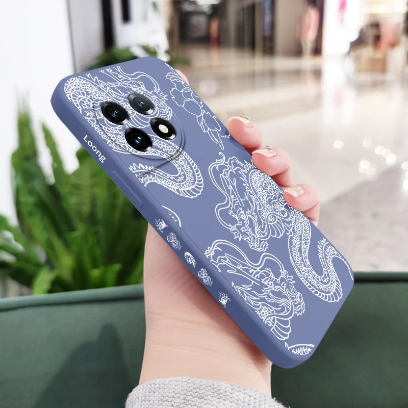 Dragon Travel Liquid Silicone Phone Case - Premium Protection Accessory