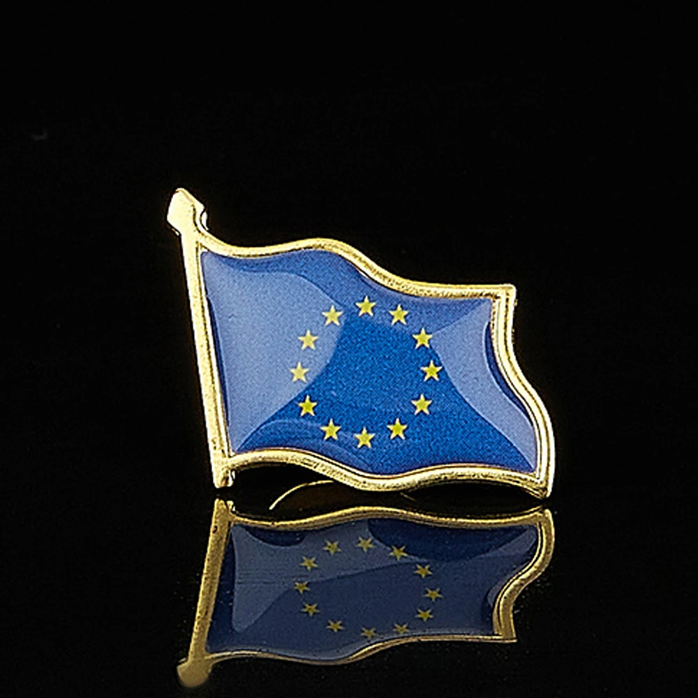 European Union Patriotism Badge Gold Plated Waving Flag Lapel Pin Brooch Wear On Suits & Travel Bags DIY Accessories