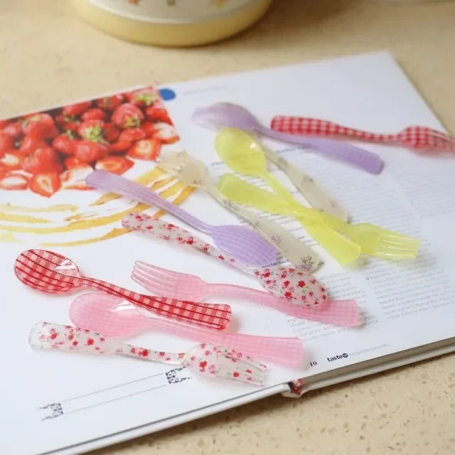 한국 일본 인스 플라스틱 포크 스푼, 스트라이프 격자 깨진 아크릴 포크 스푼, 시뮬레이션 식기, 플라스틱 사진 소품