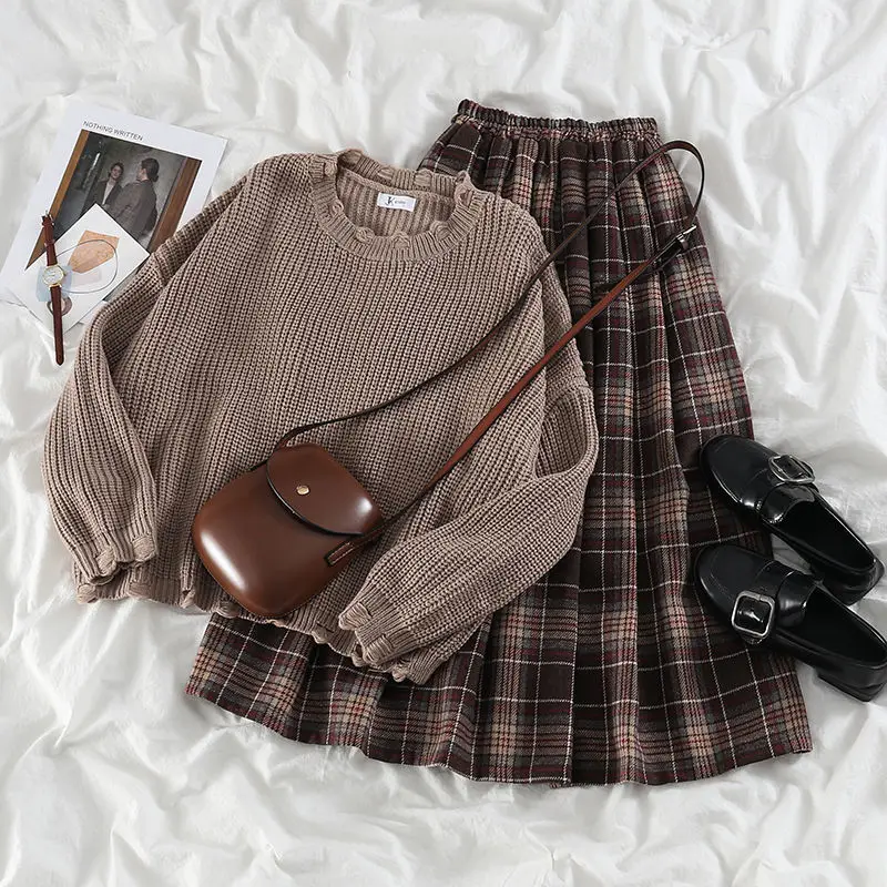 Autumn Winter Suits New Plus Size Women Knit Sweater Plaid Skirt Two Piece Sets Women Fashion Dresses Long Sleeves Skirts Suits