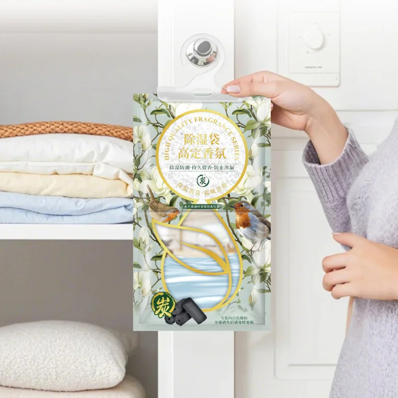 Wardrobe Fragrant Dehumidifying Bag Cabinet Moisture Absorber Hanging Antihumidity Bags Dry Bag Eco Friendly Closet Dehumidizer 3