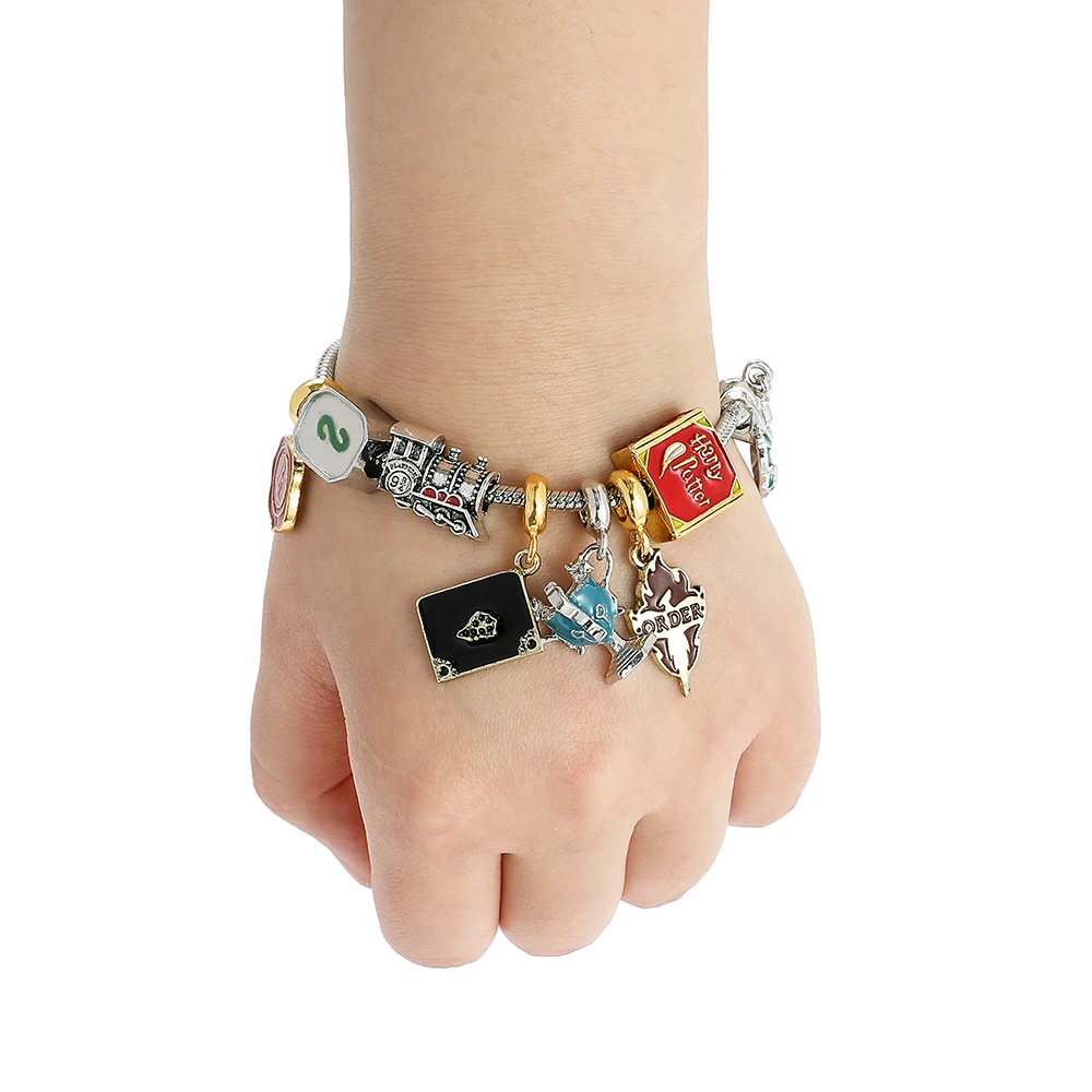 Harry Potter Charms Bracelet Hogwarts Academy of Magic Slytherin