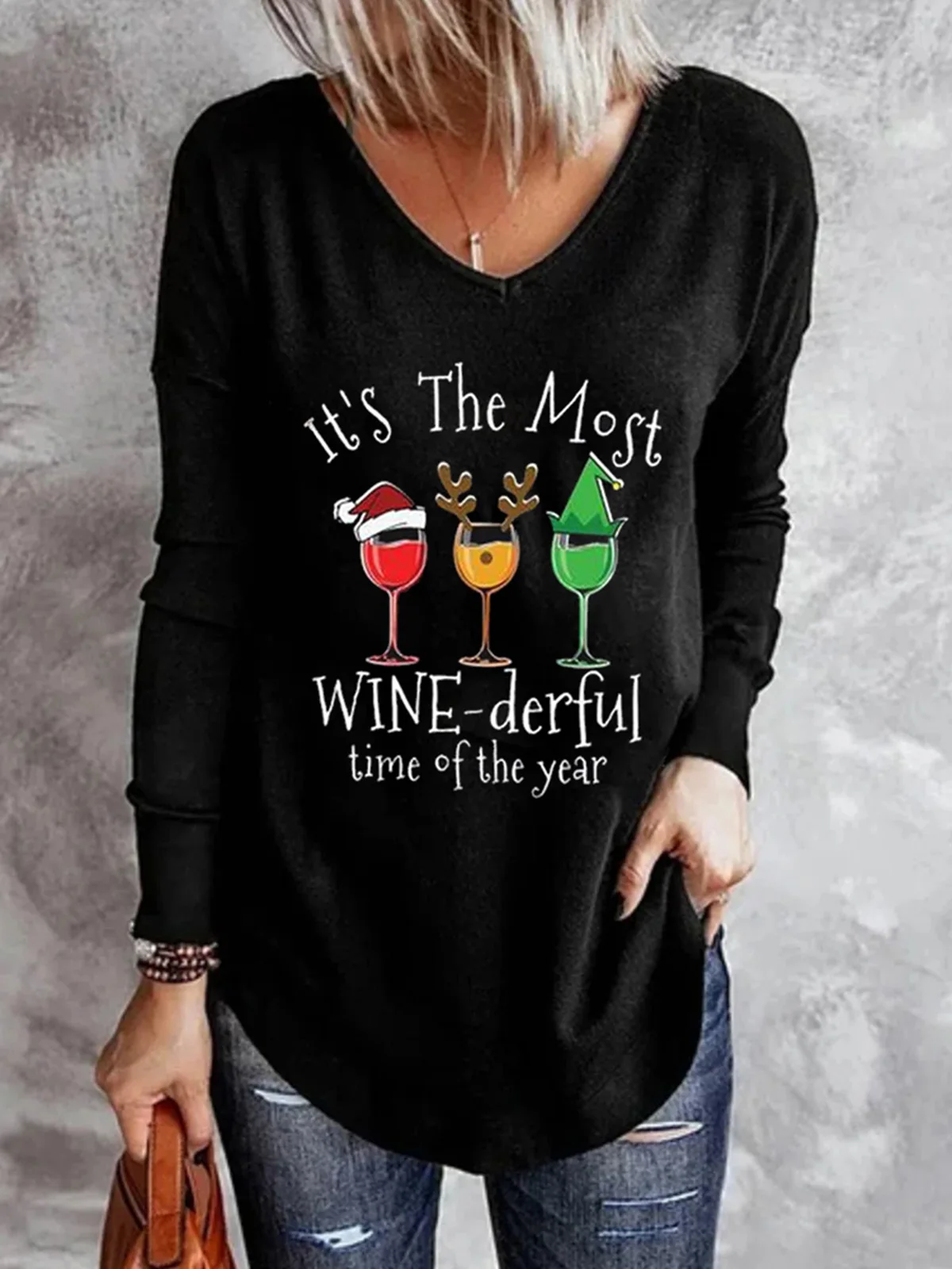 

It's The Most Wine-derful Time Of The Year T-Shirt 2023 Sexy V Neck Comfy Vintage Fashion Women Wild Holiday Party Commuter Tee