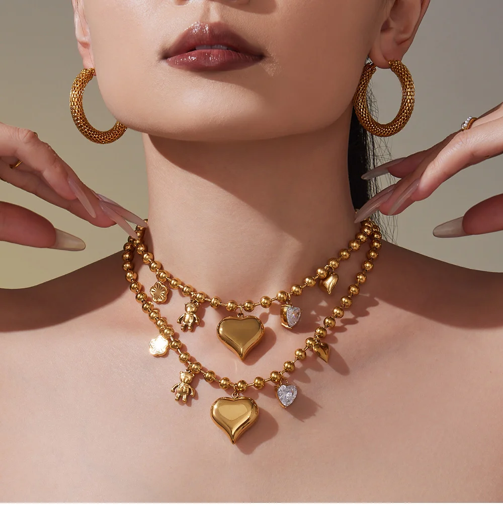 Niedliche herzförmige Zirkon-Anhänger-Halskette für Damen, Edelstahl, vergoldete Perlen, Bären-Blumen-Halskette, Luxus-Schmuck, Geschenk – Detail 2