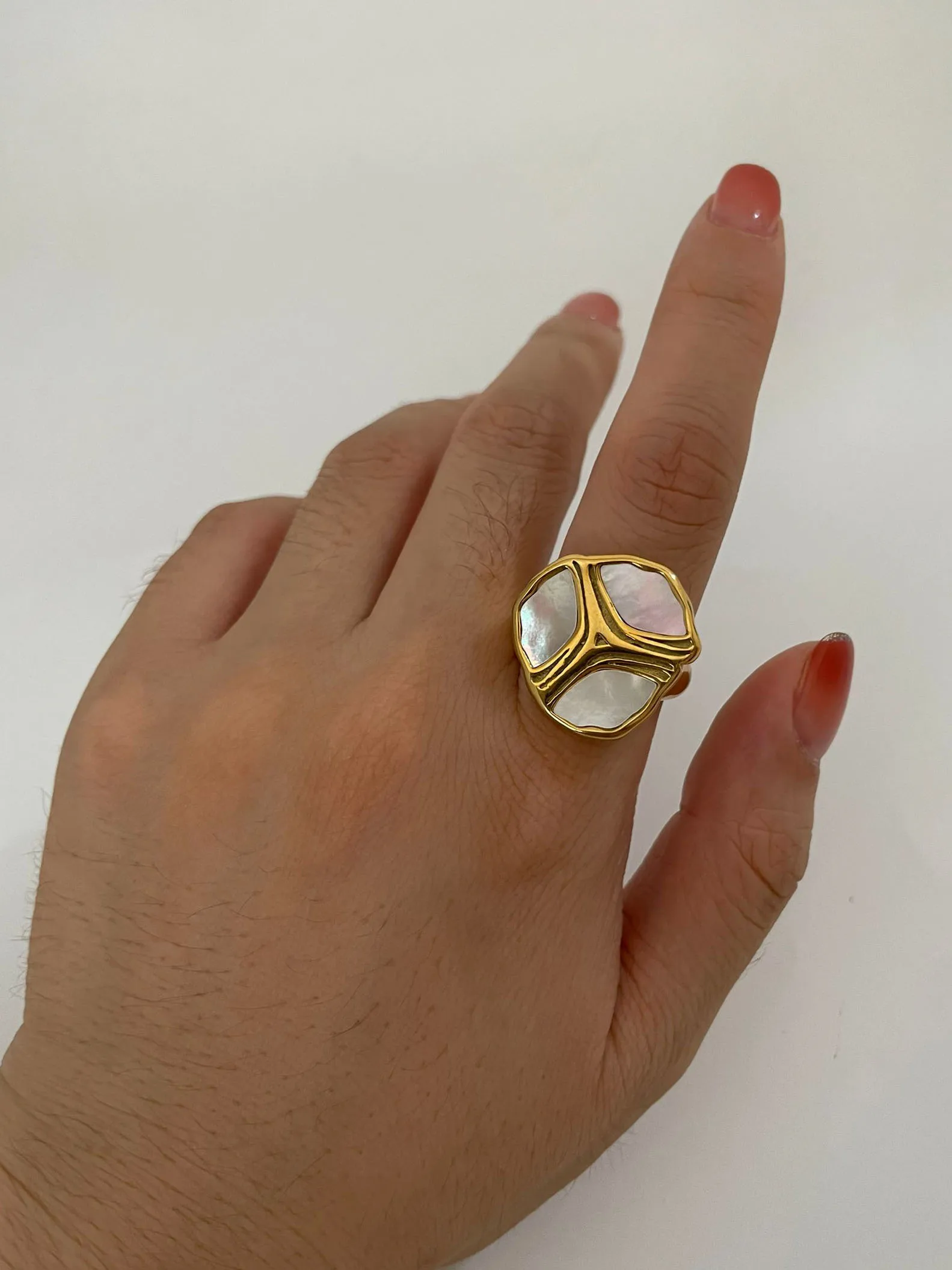 Peri'sbox Temperament Elegant 18K Gold Plated Natural White Shell Rings ...